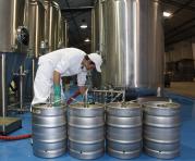 La cervecería Camino del Sol tiene ahora 50 proveedores. Foto: Archivo/Galo paguay/UN