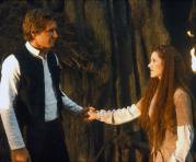 Carrie Fisher y Harrison Ford durante una escena de Star Wars. Foto: Tomada del portal The Red List