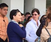 Anne Malherbe (de blanco) asistió a la Corte Provincial. Foto: Eduardo Terán / ÚN