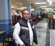 José Reinoso (Pepito) ha pasado por la administración en casi todos los mercados quiteños. Foto: Santiago Ponce / ÚN