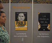 Portada del libro de Juan Pablo Escoba en la XIV Feria Internacional del Libro en Ciudad de Guatemala el 16 de julio de 2017. Foto: AFP