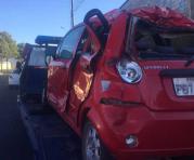 Un camión y dos vehículos livianos estuvieron involucrados en un accidente en La Forestal. Foto: Paúl Rivas / ÚN