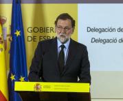 El presidente del Gobierno, Mariano Rajoy, durante la declaración institucional realizada en la Delegación del Gobierno en Cataluña tras el atentando terrorista. Foto: Quique García / EFE