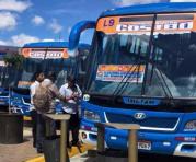 Los buses prestan el servicio desde la terminal terrestre del sur hasta el norte, van por la Simón. Foto: Cortesía del Municipio