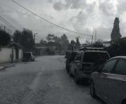 Así luce una de las calles de Sangolquí durante una intensa lluvia registrada el 25 de octubre. Foto: