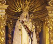 La Virgen de la Merced está en el centro del altar de la Basílica. Foto: ÚN